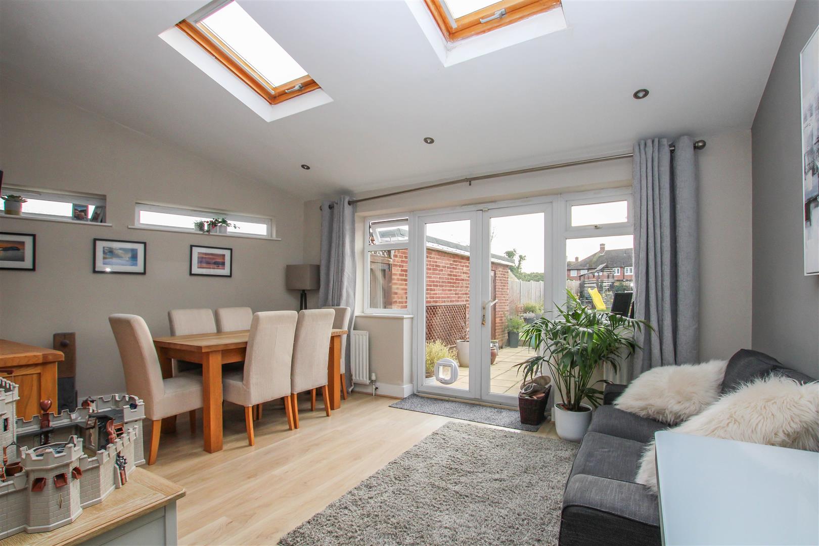 Woodland Avenue, Hutton, Brentwood Keith Ashton